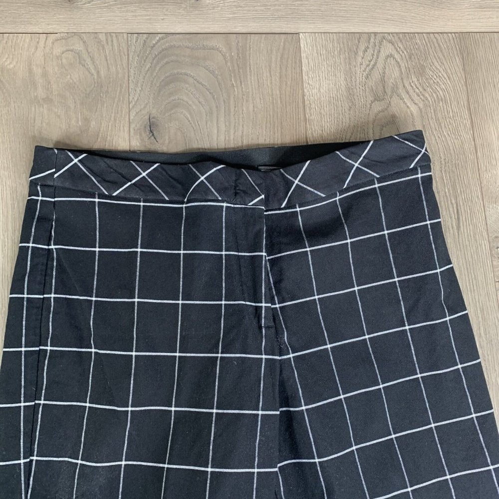Investments Dress Pants Womens 12 Black White Stripes Hidden Zip Button Close - Picture 4 of 9